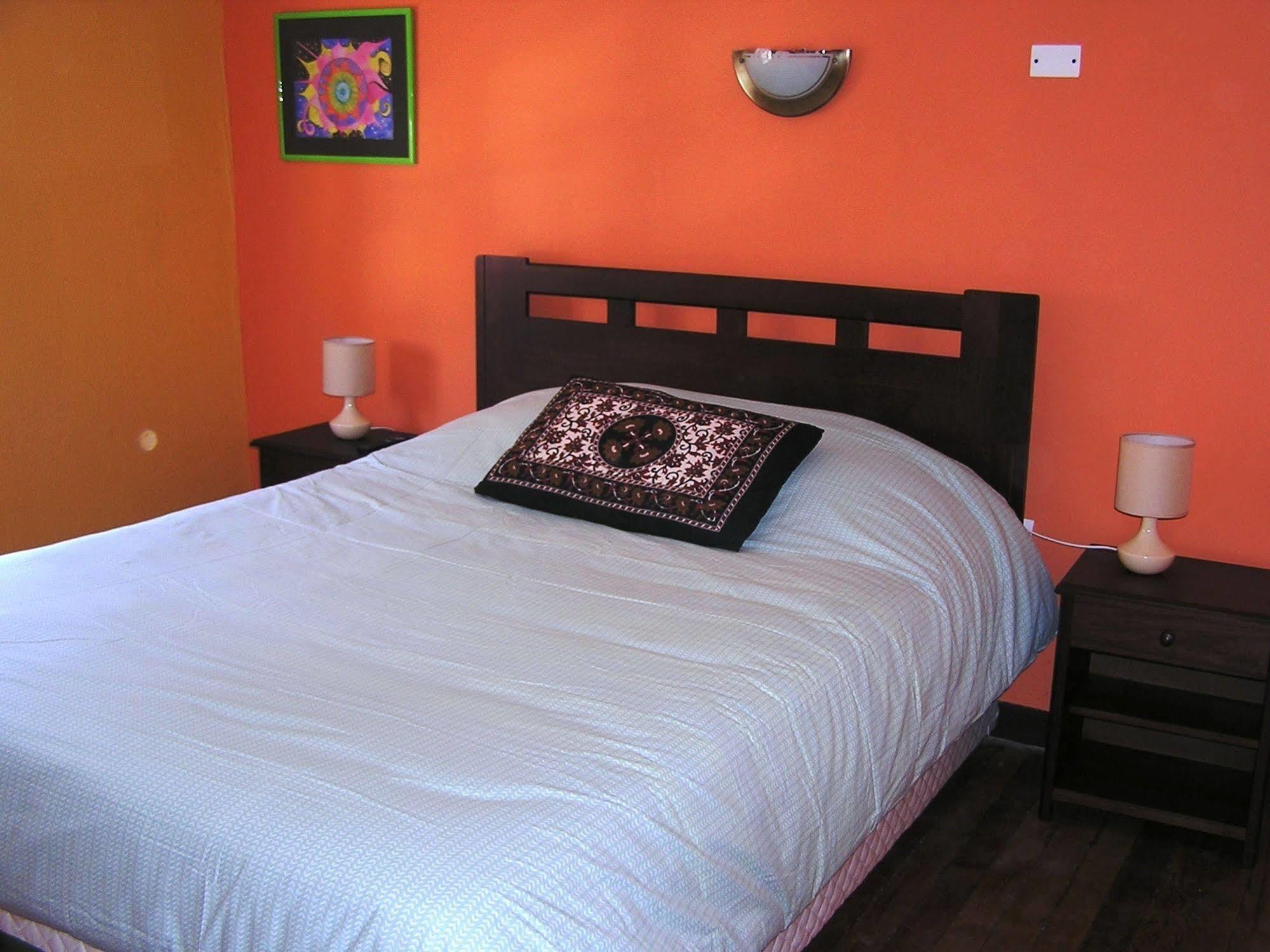 Hostal Casa Verde Limon บัลปาราอีโซ ภายนอก รูปภาพ