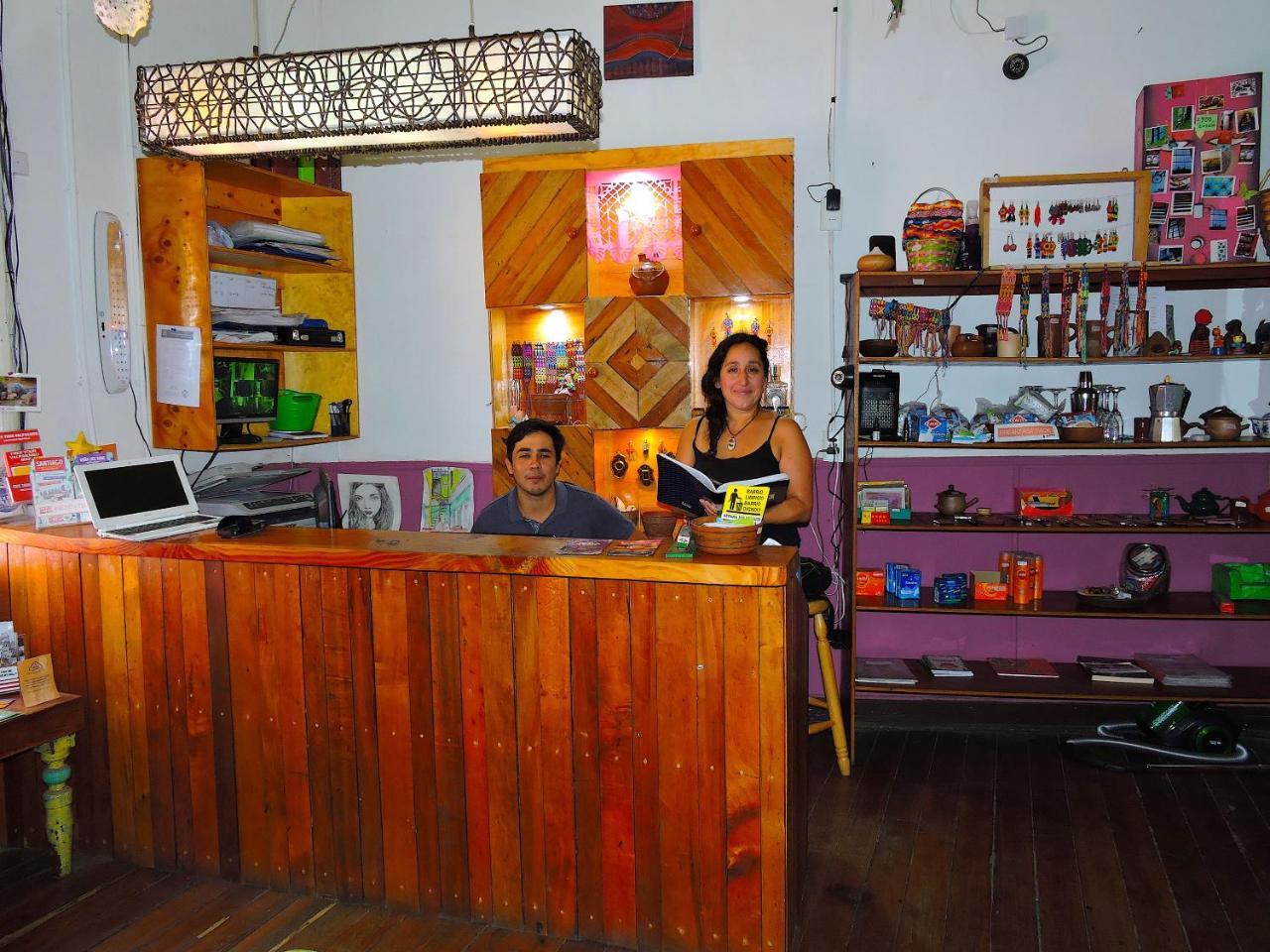 Hostal Casa Verde Limon บัลปาราอีโซ ภายนอก รูปภาพ