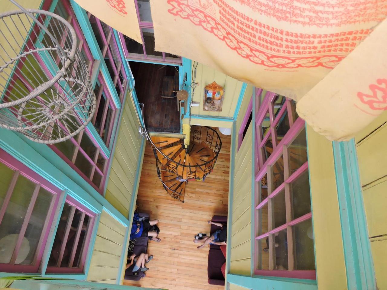 Hostal Casa Verde Limon บัลปาราอีโซ ภายนอก รูปภาพ
